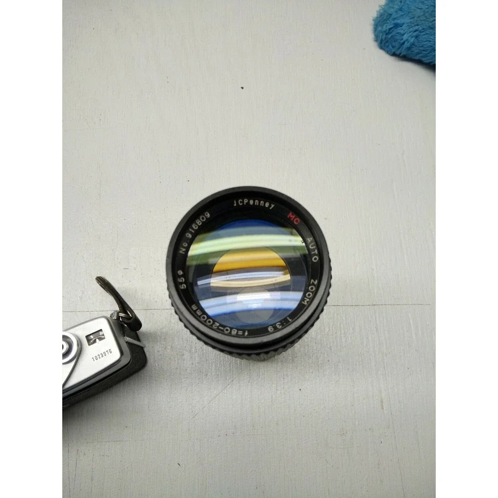 JC Penney Camera Lens Auto MC Zoom 1:3.9 f= 80-200mm No. 916809